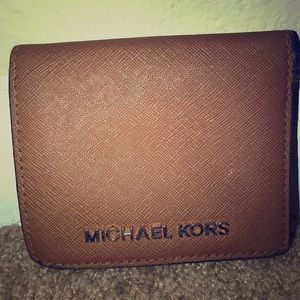 AUTHENTIC MICHAEL KORS BROWN SAFFIANO WALLET